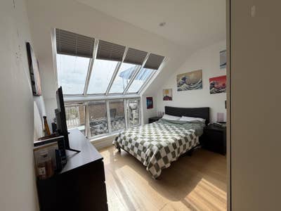 Luxury Riverside Penthouse Room Canary Wharf  Main Photo