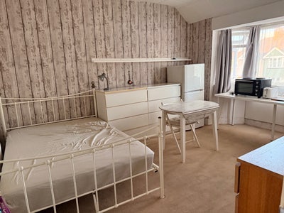 Double room available from 1st of June  Main Photo