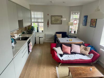 2 Spacious Double Rooms, Central London, Flatshare Main Photo