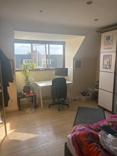 1 room available in Tooting Bec house  Main Photo