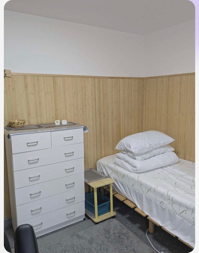 Double bedroom for rent M9 area  Main Photo