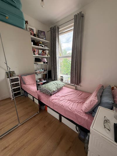 Room availability Main Photo