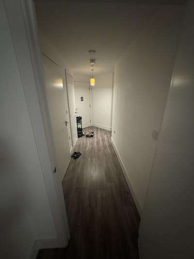 Modern 2-Bedroom Apartment in Premium Build-to-Ren Main Photo