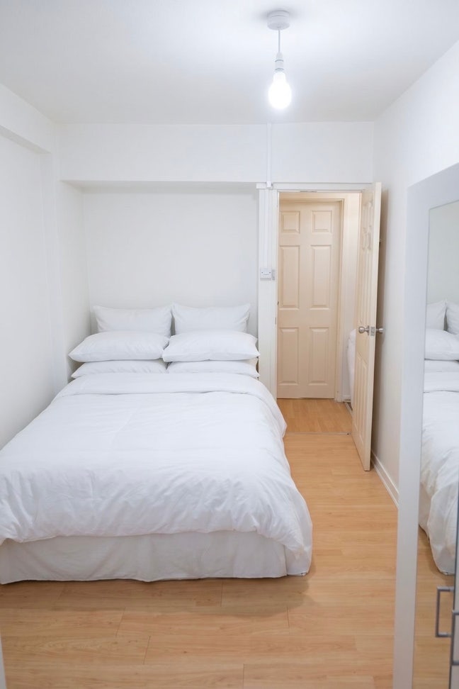 ⭐ Spacious Double Room – Prime Location EC1V 3SU  Main Photo