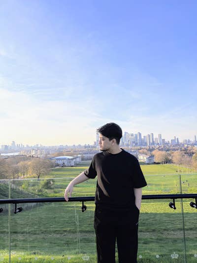 25 year old Male seeks a single or double room Main Photo
