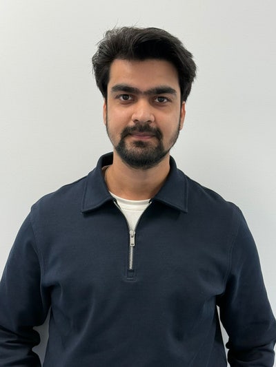 I am looking for 1 room and open for buddy up Main Photo