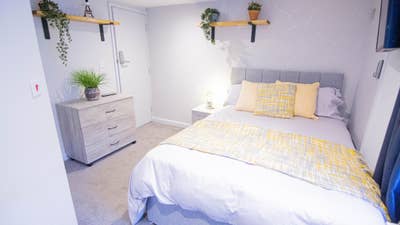 Lovely Bedrooms available in Property Main Photo