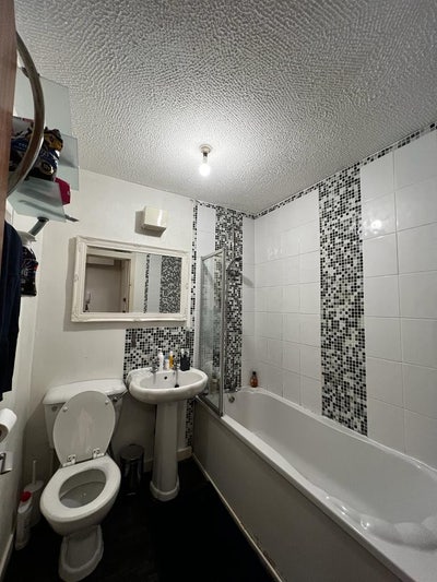 1 bedroom room in a 2 bed flat for rent !  Main Photo