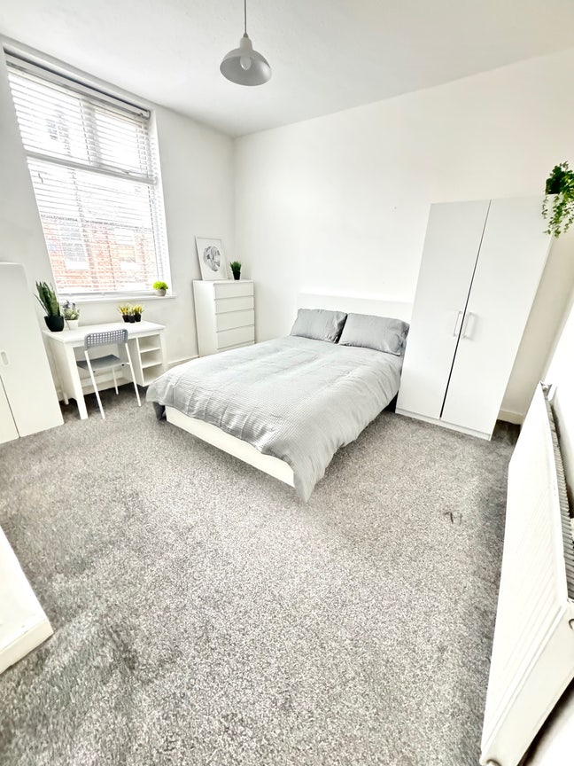  🔥&pound;575 All Bills inc 📍 Great Location! Main Photo