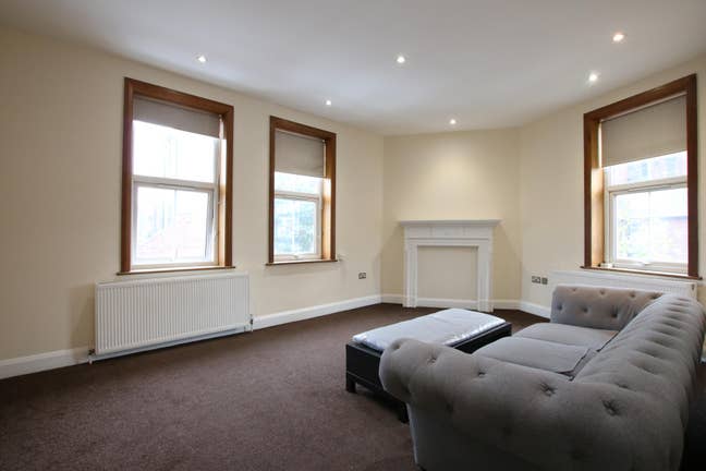 🔥🔥3 Bed Flat – Willesden Green, NW10 🔥🔥 Main Photo