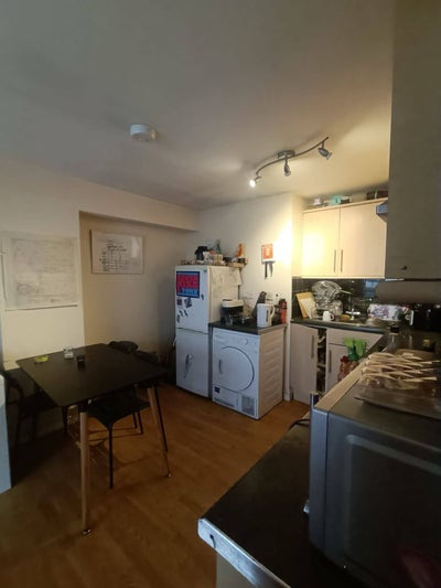 Room available Liverpool st ! Main Photo