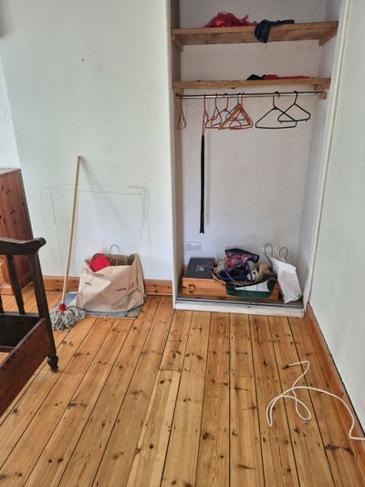 Double room in a house  Main Photo