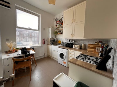 2 month E5 SUBLET  Main Photo