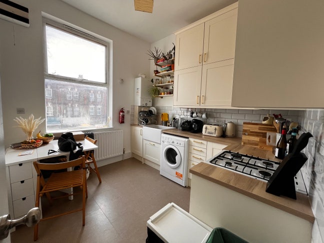 2 month E5 SUBLET  Main Photo