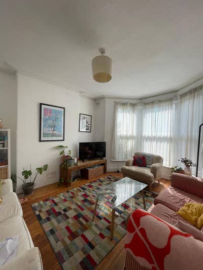 Brockley/Telly Hill Sub-Let 14th June -  Aug Main Photo