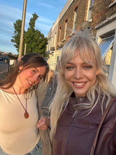 Your new favourite flatmate  Main Photo