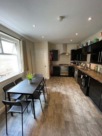 Mini studios for professionals in Cathays  Main Photo