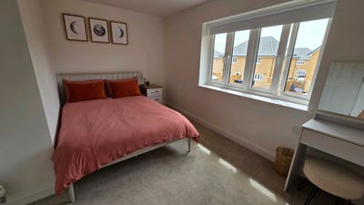 Double room in Wixams Main Photo