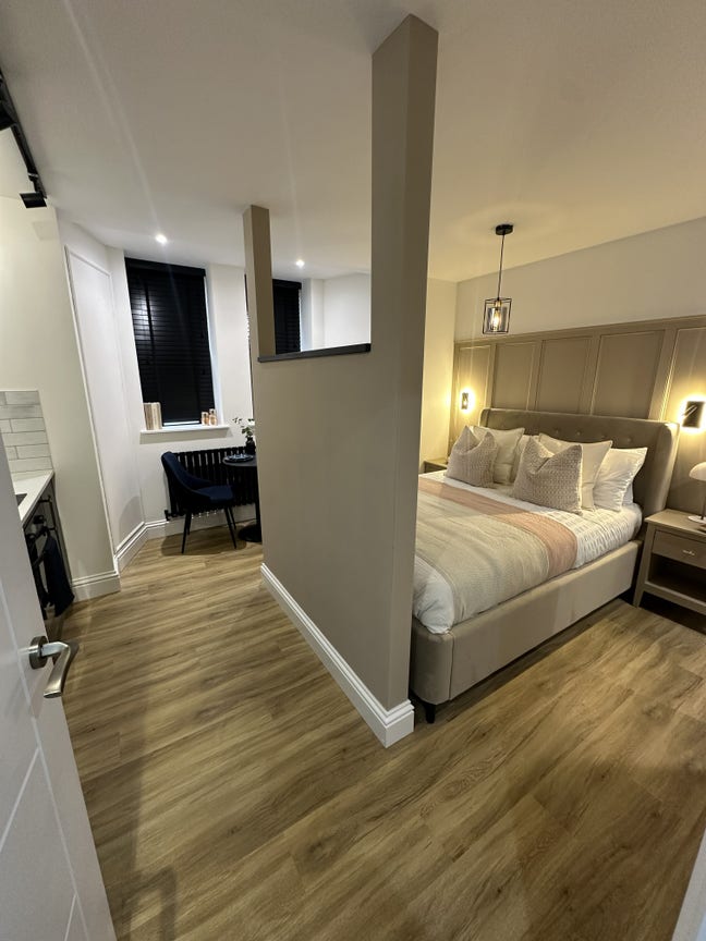 Stunning Renovated Studios in Northampton  Main Photo