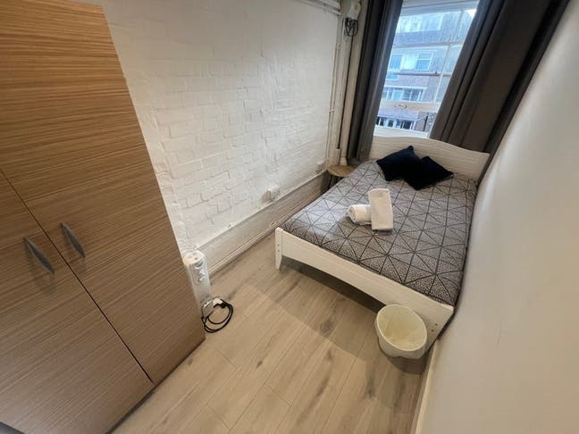 Double in 2-bed flat in Angel - &pound;254pw Main Photo