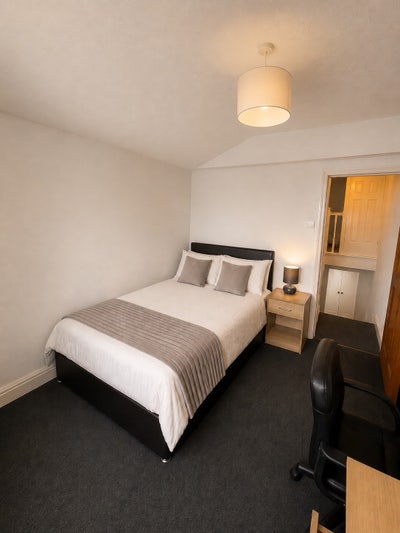 Stylish House Share | Fast WiFi | Close to Uni Main Photo