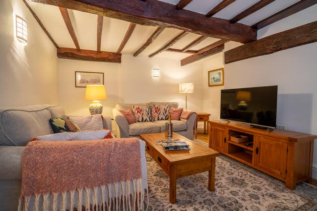 Short Let/Contractor Serviced Accommodation Main Photo