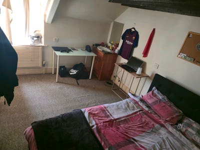 Double room avaiable in Bath Main Photo