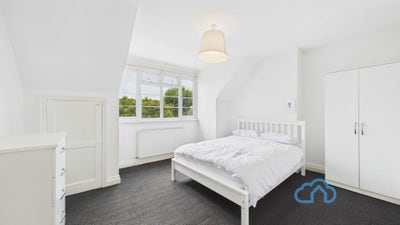 Double Room Available in Lee – Verdant Court SE6 Main Photo