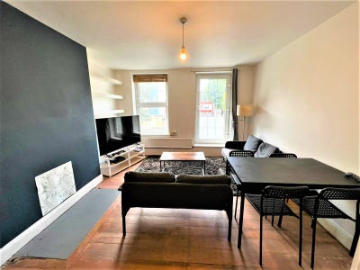 Spacious 3-Bed Flat - Holloway Road N7 Main Photo
