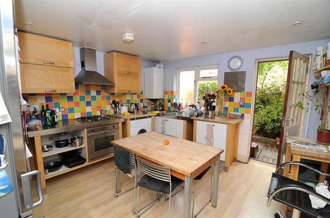 Lovely double room in 5-bed houseshare, N5 Main Photo