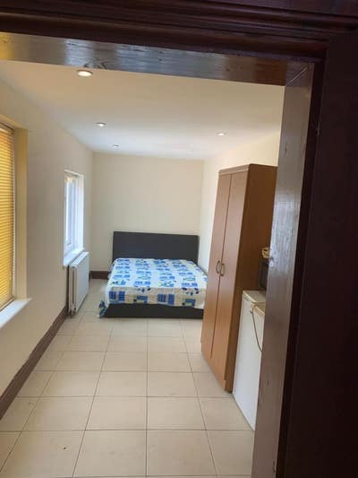 3 Bedroom Flat to Rent – All Bills Included Main Photo