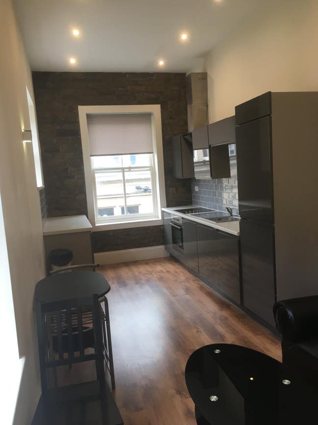1 Bedroom Property in Town Centre with bills inc Main Photo