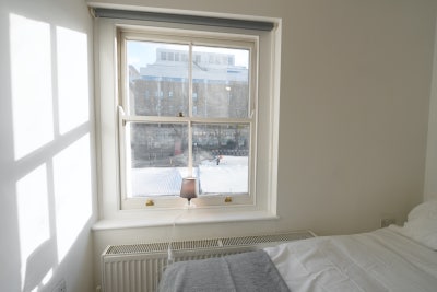 5-min walk to Liverpool St | Beautiful Room!! Main Photo