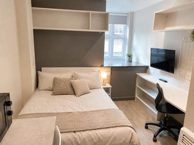 🍊STOP!🍊Studio flat at  &pound;204PW🍊 Main Photo
