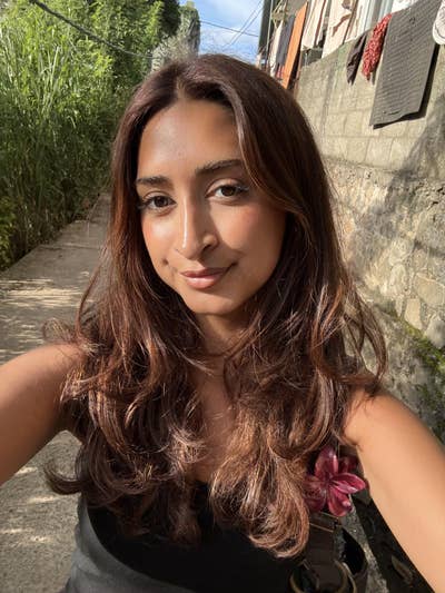 Professional Female seeks a double room Main Photo