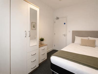 AR 🏡 Single Room Available – Aketon Road, Castl Main Photo