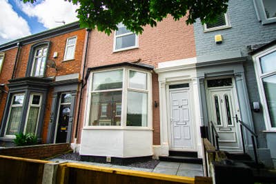 En-Suite Room to Let on Grafton Street, Preston Main Photo