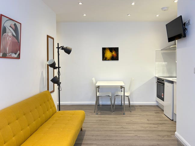 Brend New 1 Bed Flat in Willesden Area-Book a View Main Photo