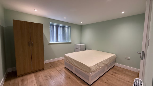 Wexham - Double Room En-suite| All Bills Inc Main Photo