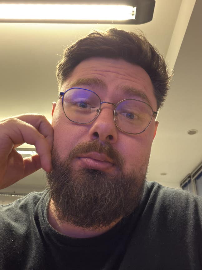 Looking for a house share/flat share  Main Photo