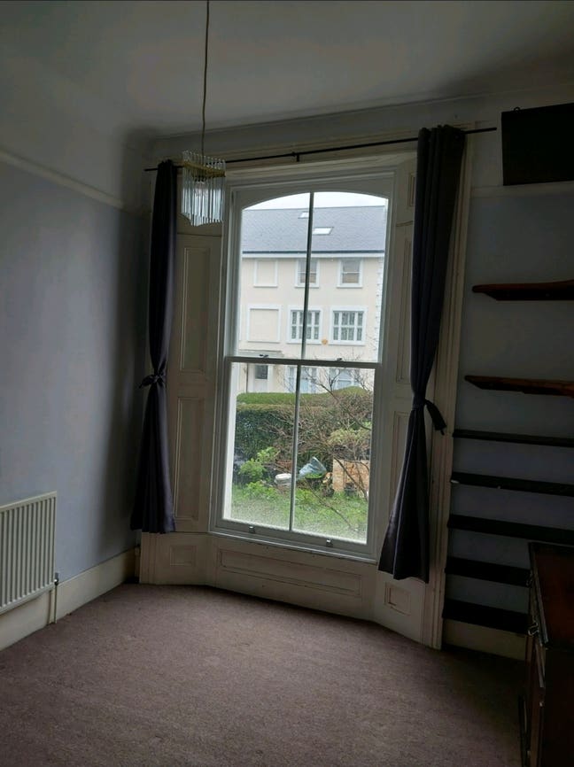 South facing double room in Crystal Palace Main Photo
