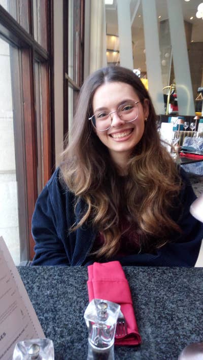 21 y/o grad looking for a flatshare from July  Main Photo