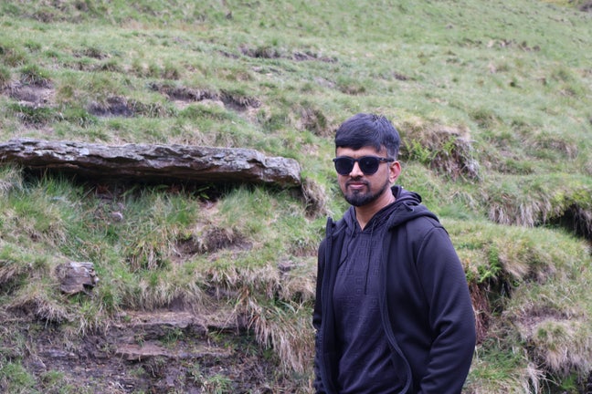 I am a professional male aged 36. I am lookin... Main Photo