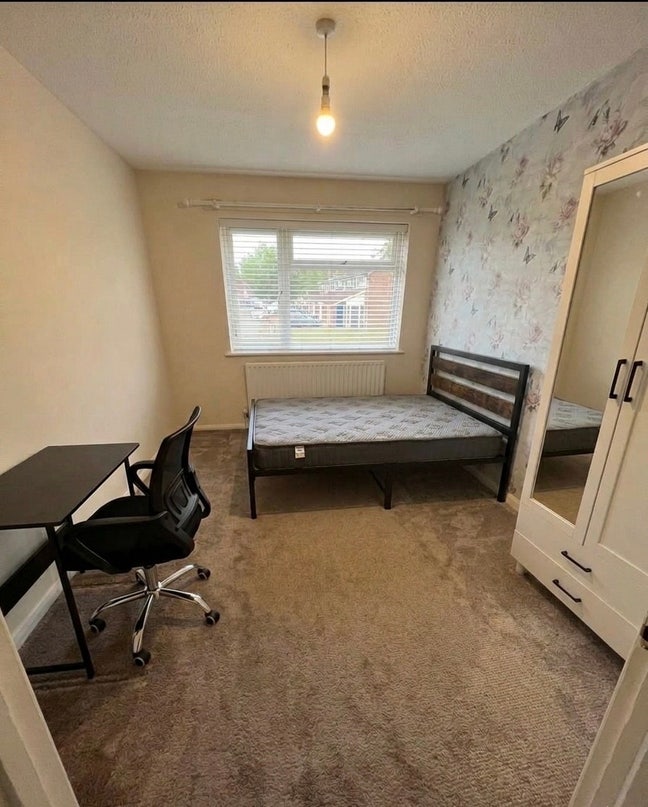 🏡 Available Now - Double Rooms for Rent (MK3) Main Photo