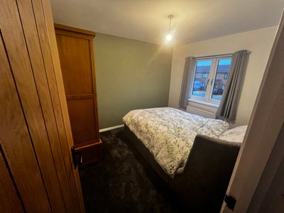 Newly renovated double bedroom  Main Photo