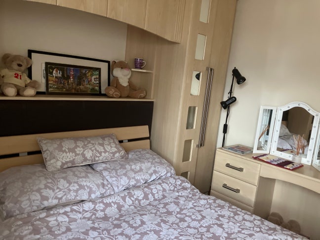 Room available in shared accommodation Main Photo