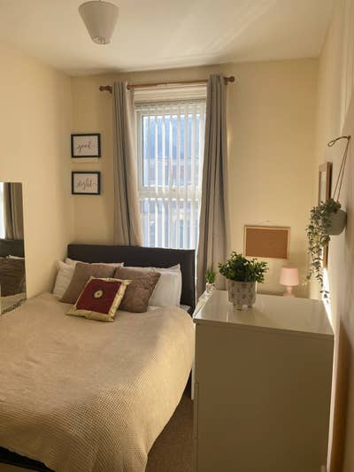 Double Rooms Simonside Terrace Heaton Main Photo