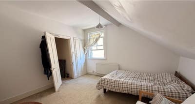 Double  room to rent Main Photo