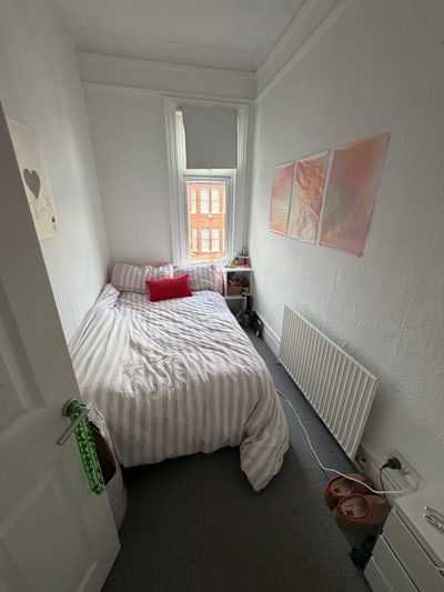 1 Small double bedroom Tooting Bec  Main Photo