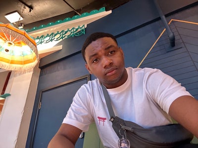  Hi, I’m Richmond. I’m 24, currently work... Main Photo